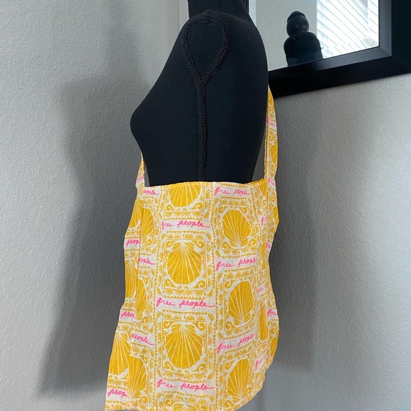 FREE PEOPLE Limited Edition Muslin Yellow Seashell Tote Bag Crossbody - Picture 3 of 7